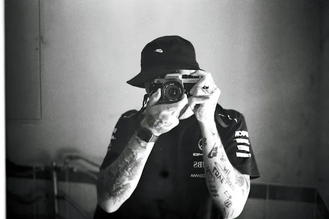 Original black and white image