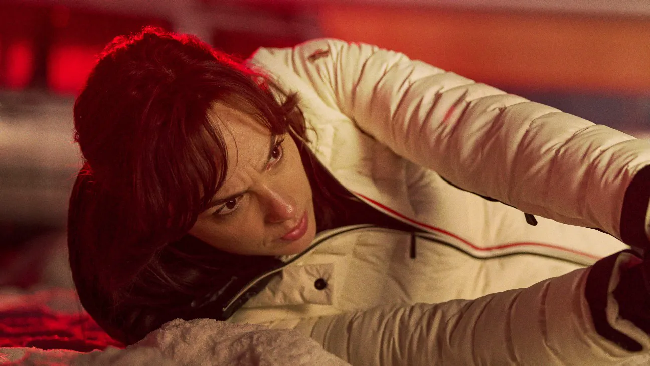 Mission: Impossible: A review of the spy action thriller "Heart of Stone" starring Gal Gadot